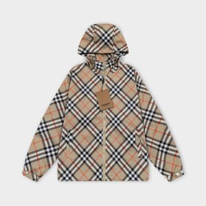 1:1 Burberry Foam Coat For Fall