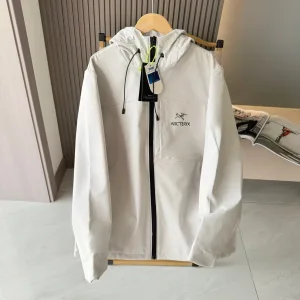 AAA Archaeopteryx Outerwear Black Professional Outdoor