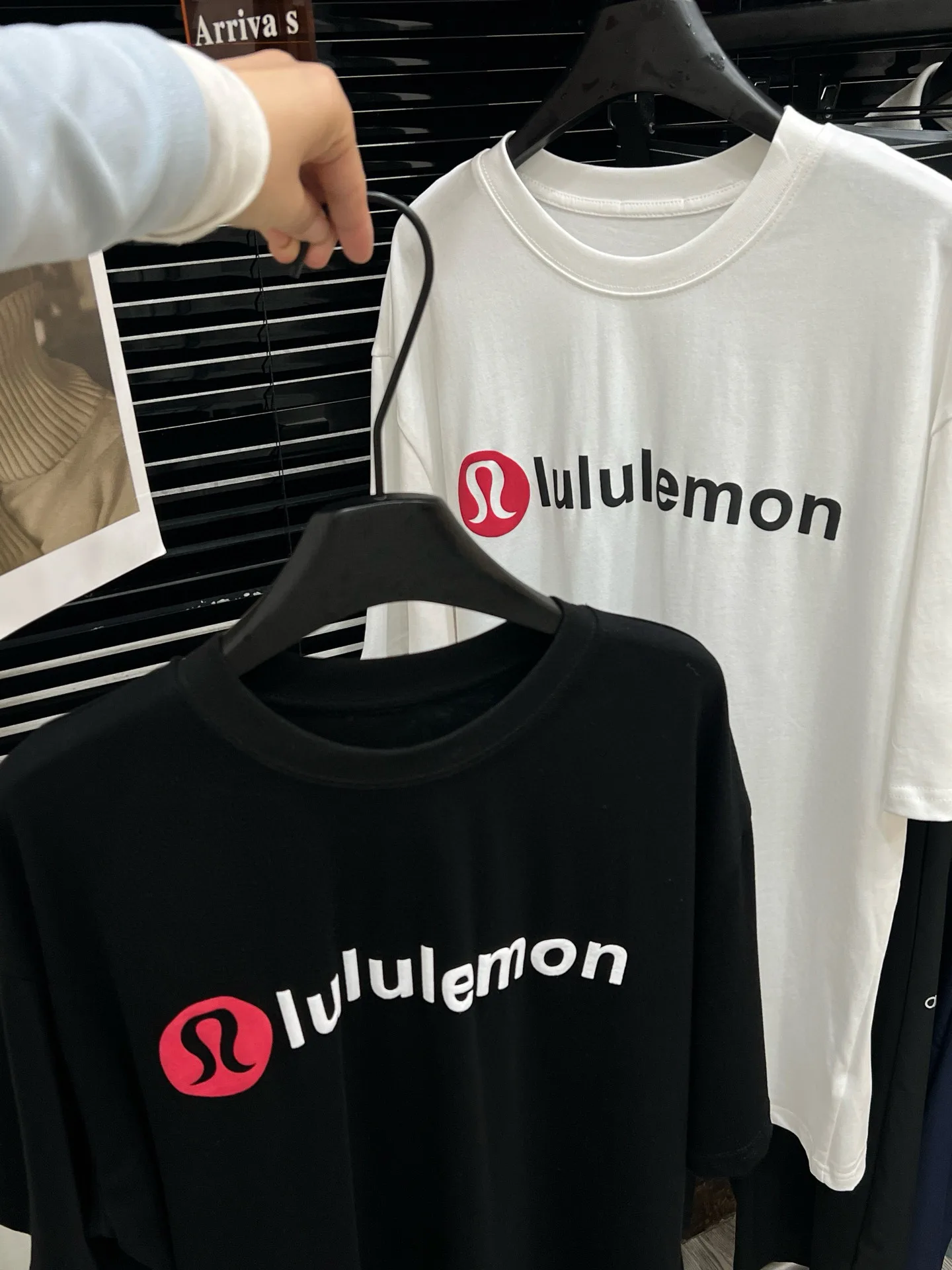 Lululemon Short-sleeved T-shirt category image