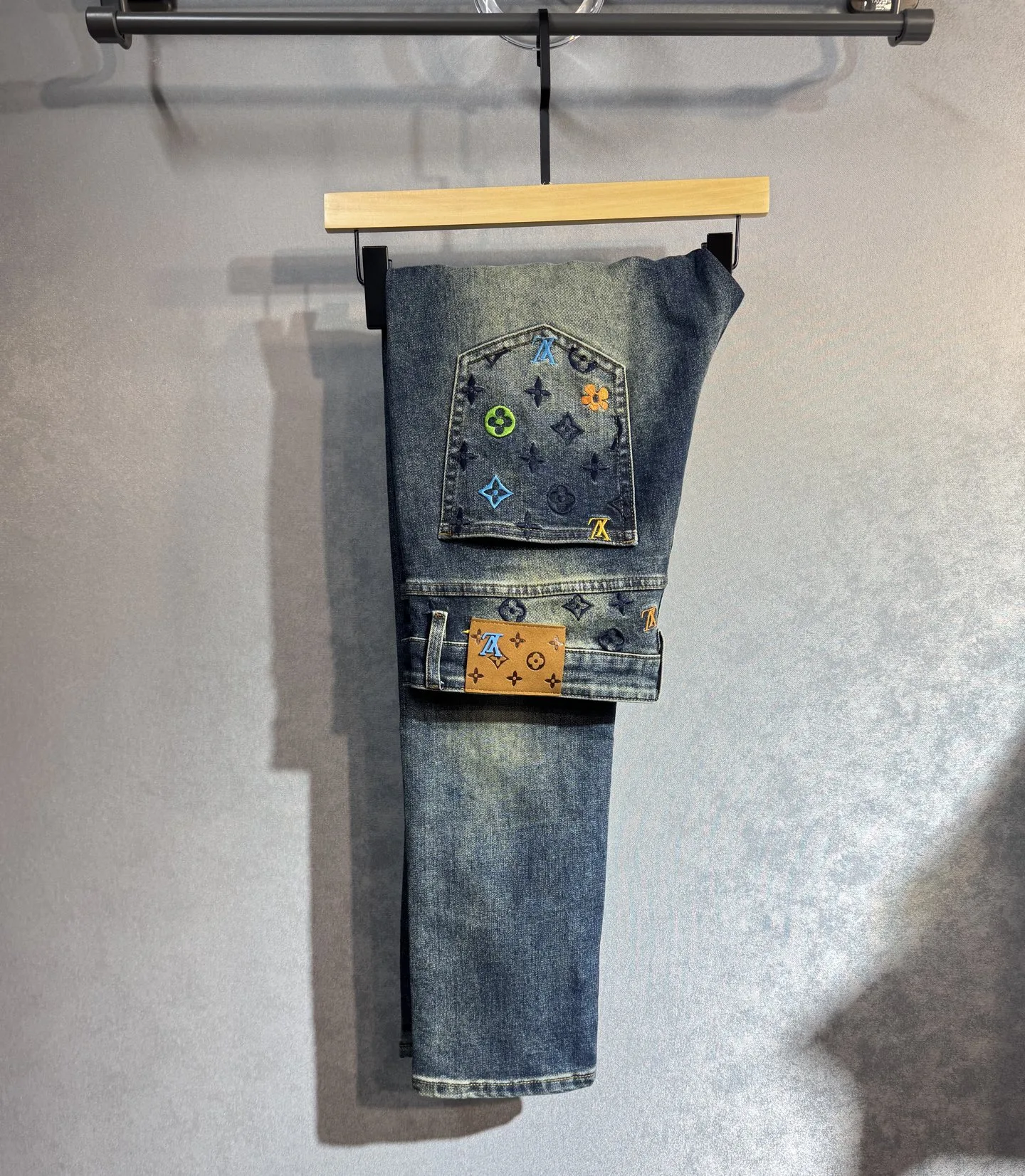 Louis Vuitton jeans category image
